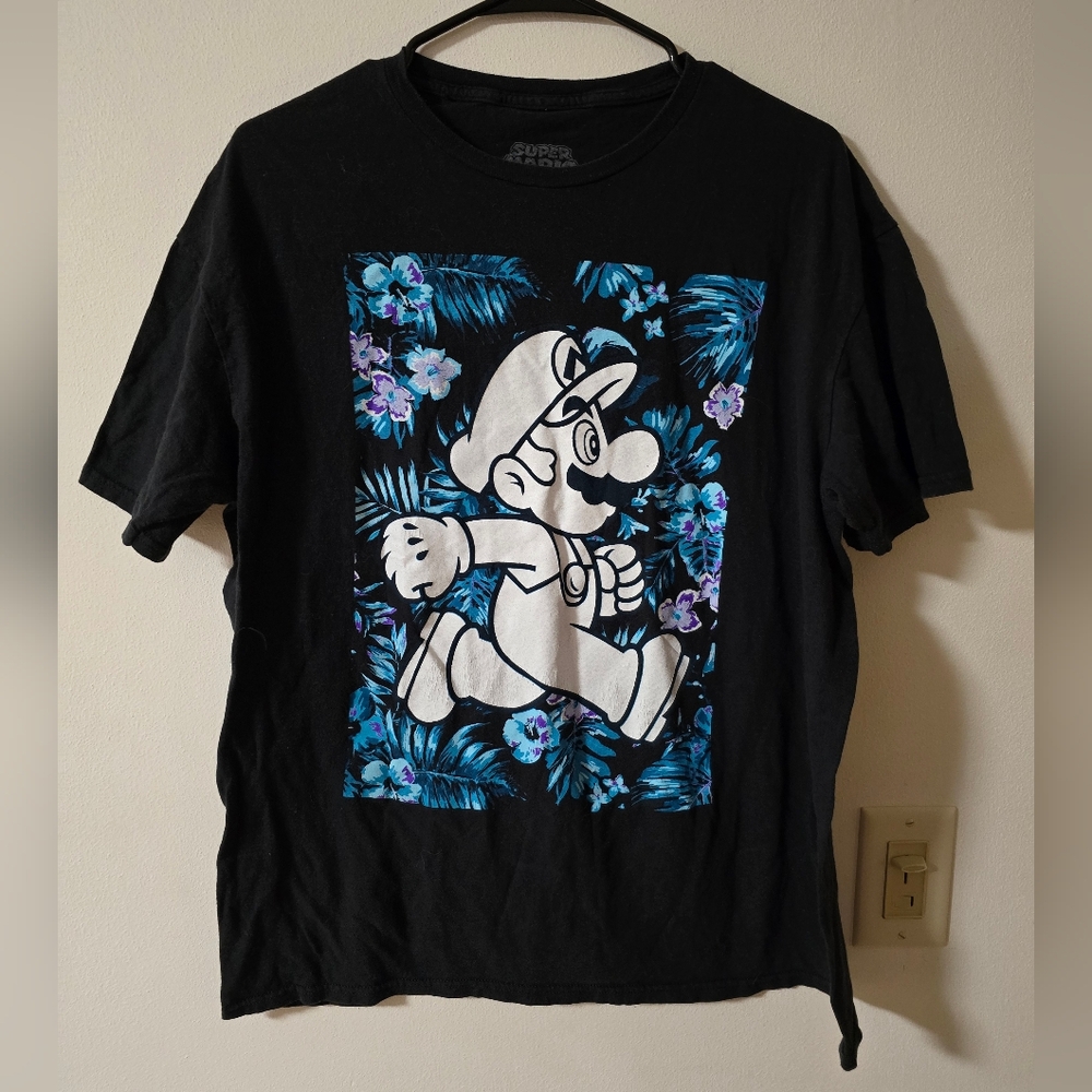 Super Mario Black Graphic T-Shirt XL
